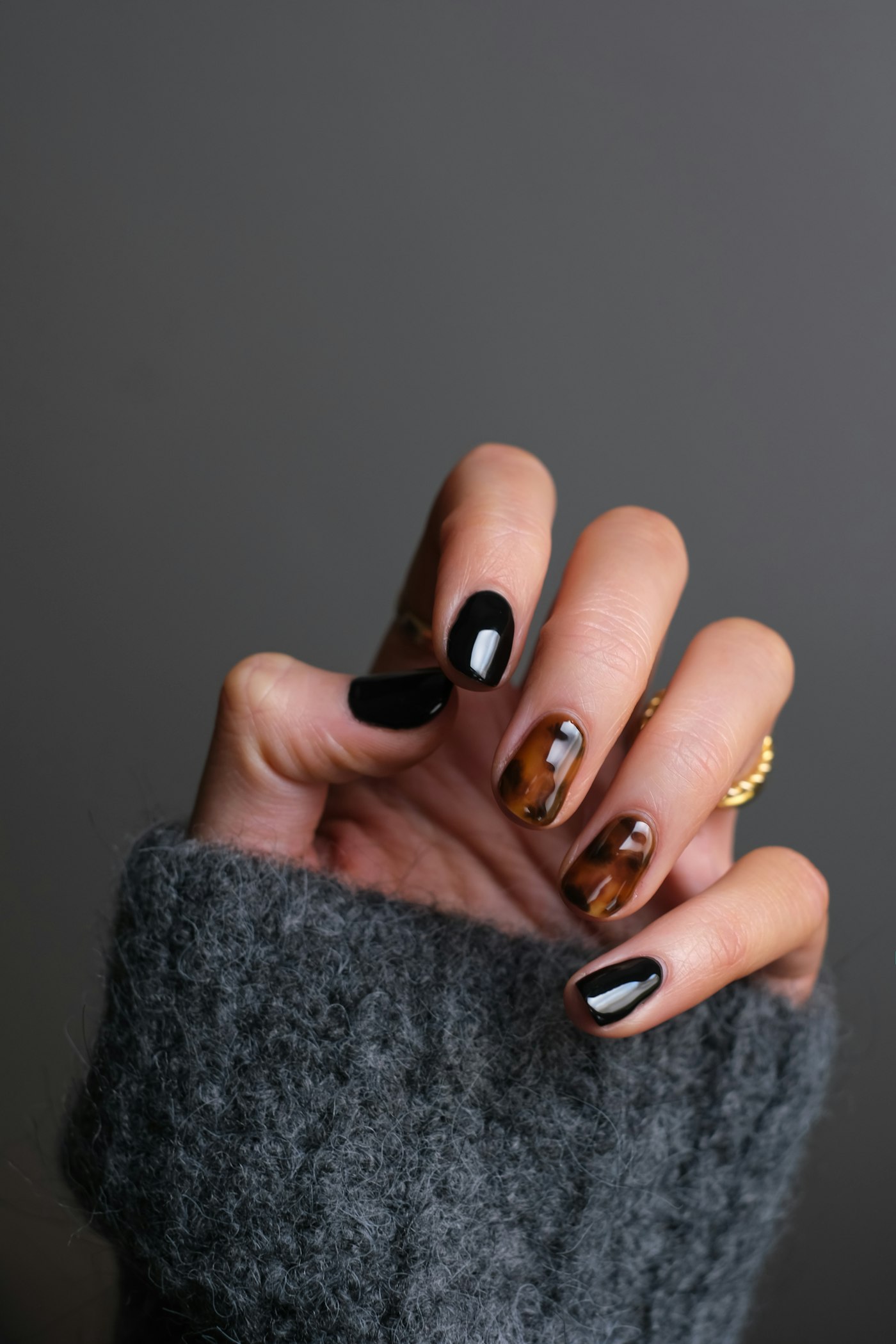 Handpflege im Studio, Nahaufnahme der Hände
